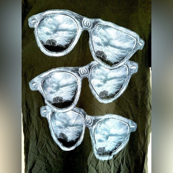 O'QUINN PECK SO BRIGHT TEE (Olive Green) Size Small - Picture 3 of 6